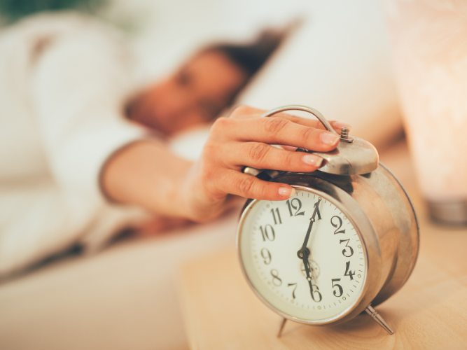 ¿Sin tiempo por la mañana? Esta es la rutina de solo 3 pasos que la piel necesita